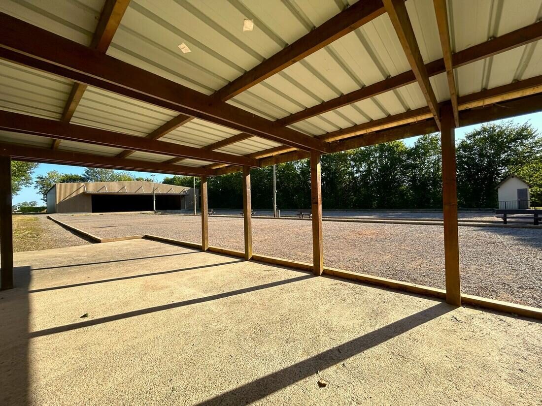 Boulodrome extérieur et couvert 2